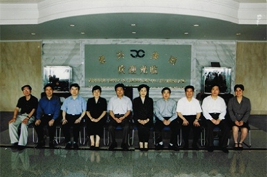 2001年6月1日，时任副省长叶荣宝等辅导来公司查抄领导“三个代表”学教活动