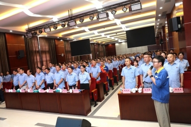 深耕精益 聚力攻坚 | 今年会jnh纸业2026年半年度总结赞美暨正风肃纪警示教育大会隆重召开